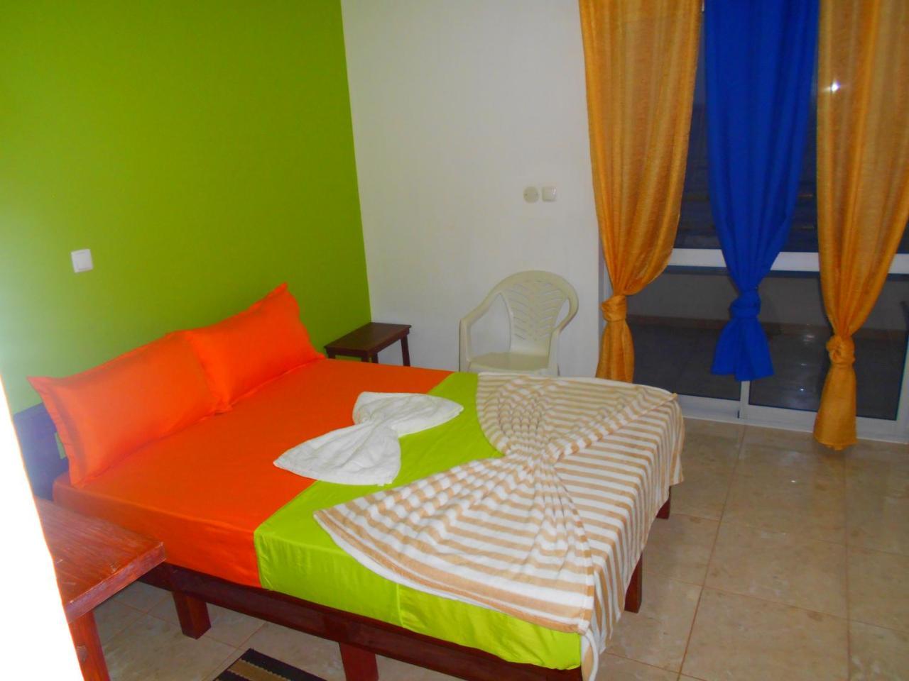 Guest House Frontera Pinto Exterior foto
